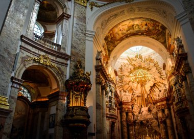 Karlskirche 'nin Güzel İçi - Viyana, Avusturya