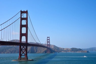 Golden Gate Köprüsü 'nün San Francisco, Kaliforniya' daki posta kartı görüntüsü
