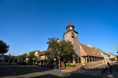 Solvang, Kaliforniya 'da 1. Cadde' nin Resimli Binaları