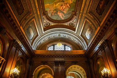 The Interior of McGraw Rotunda in New York Halk Kütüphanesi (NYPL) - Manhattan, New York