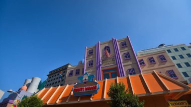 The Facade of Krusty Burger and Springfield İlköğretim Okulu, Simpsonların Evi Hollywood, Los Angeles, Califor
