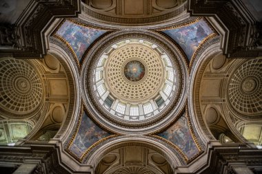 Pantheon 'un Süslü Kubbesi - Paris, Fransa