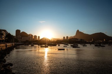 Arka planda Corcovado ile Mureta da Urca 'dan Sunset View - Rio de Janeiro, Brezilya