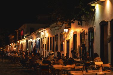 Paraty Tarihi Merkezi, Brezilya 'da Açık Hava Yemeği