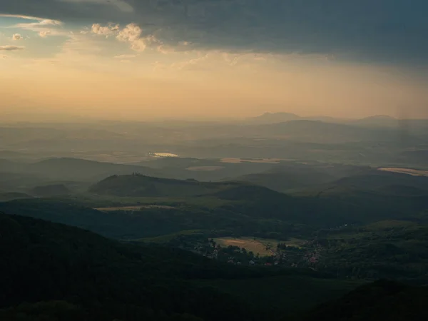 Luftaufnahme Der Ungarischen Europäischen Dorf Matra Region Hügel Landwirtschaftlichen Flächen — Stockfoto