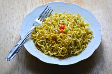 instant noodles with vegetables