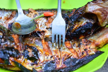 ızgara balık pazarında