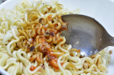 Et ve domates soslu spagetti.