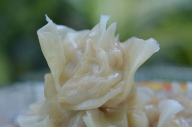 Pirinçleri kapatın.