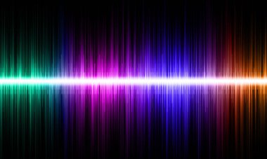 Mavi, turuncu, mor, mavi, kırmızı ve yeşil renklerde parlak ses dalgaları. Parlak ışınlar ve ses dalgaları, soyut arkaplan.