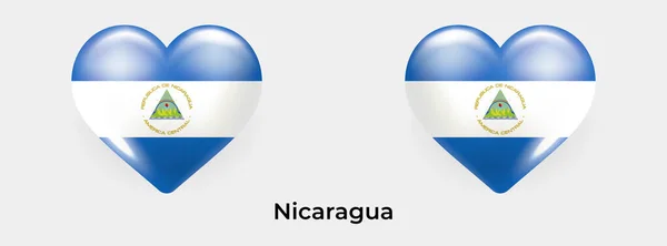 Nikaragua Bayrağı Gerçekçi Cam Kalp Ikonu Çizimi — Stok Vektör
