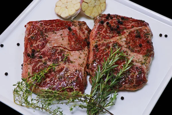 Fine Marbrure Wagyu Steak Bœuf Mariné Aux Herbes Fraîches Ail — Photo