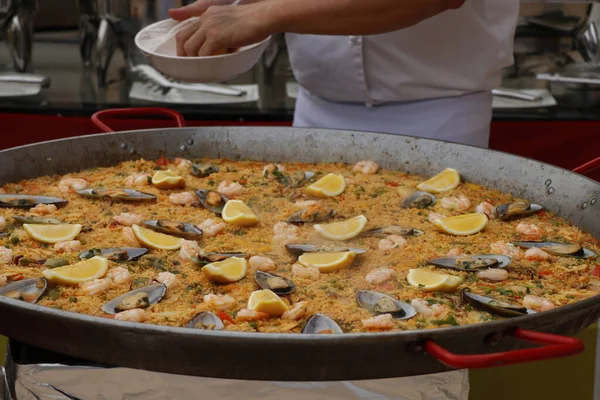 Chef Cuisinier Paella Espagnole Plein Air — Photo