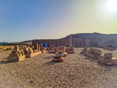 Kom Ombo, Mısır, Kom Ombo Tapınağı 'nın Mısır, Afrika' daki Nil Nehri boyunca manzarası. Yüksek kalite fotoğraf