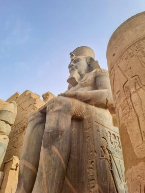 Luxor 'daki Karnak tapınağının antik kalıntıları. Mısır. Yüksek kalite fotoğraf