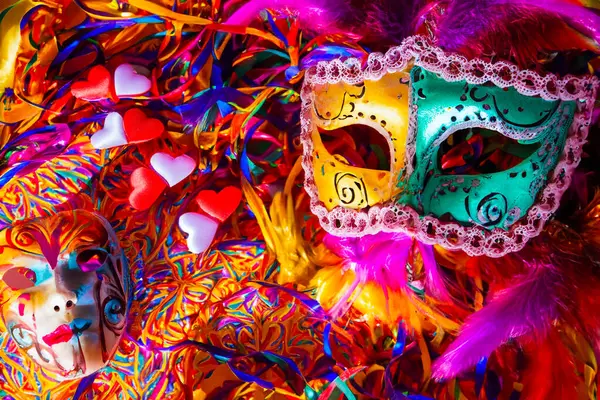 巴西狂欢节的概念 具有说明性背景的狂欢节面具 高质量的照片 图库图片