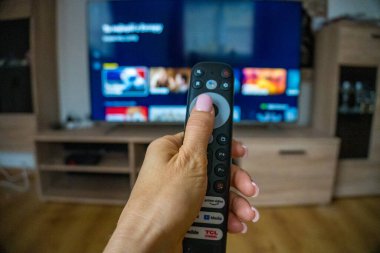 Çek 2023 Kanal Değiştirme ve izlemek için bir film aranıyor - ShoTLISTstream. Yüksek kalite fotoğraf