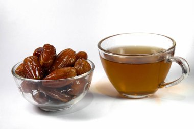 Çay ve Tarih beyaz, ramazan temalı kahvaltılık meyveler