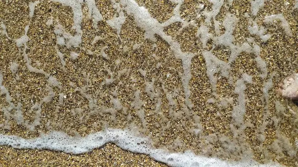 Sahildeki Deniz Dalgaları — Stok fotoğraf