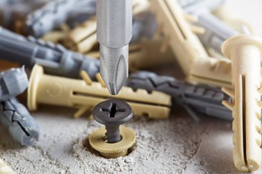 tornavida beton bir arka planda vida ve panel