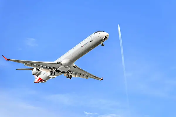Barcelona Spain November 2023 Bombardier Crj 1000 Airplane Iberia Nacional — Stock Photo, Image