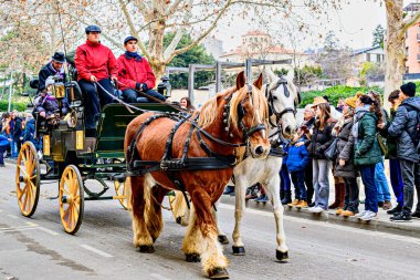 Igualada, Barselona, İspanya; 19 Ocak 2025: İgualada 'nın Üç Mezarı Festivali. Antik Igualada Traginers loncasının 203. yıldönümünde şehir sokaklarında turlar.. 