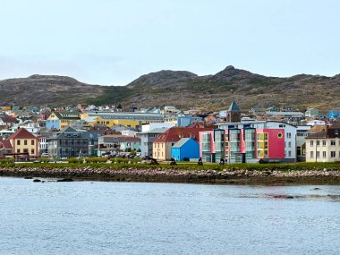 Saint-Pierre, Saint-Pierre ve Miquelon (Saint-Pierre-et-Miquelon) adalarından biridir. Kuzey Amerika 'daki Fransız adası.