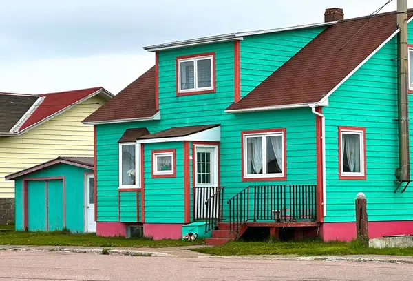 Miquelon, Saint-Pierre adası ve Miquelon, Fransa 'da bir Fransız adası, Fransızca Saint-Pierre-et-Miquelon olarak da bilinir..