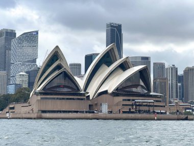 Iconic Sydney Skyline, Opera Binası ve Liman Köprüsü, Avustralya