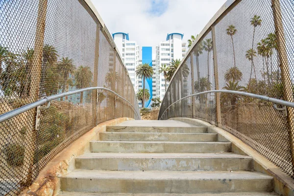 Flight Steps Narrow Footbridge Road Santa Monica Usa — Stock Photo, Image