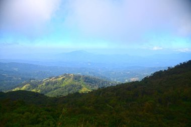 Riverston Sri Lanka 'da nefes alan manzara güzelliği - Manzara fotoğrafçılığı.