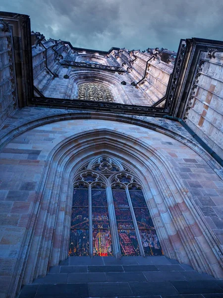 Prag Kalesi 'nin ihtişamı, St. Vitus Katedrali' nin bir detayı.