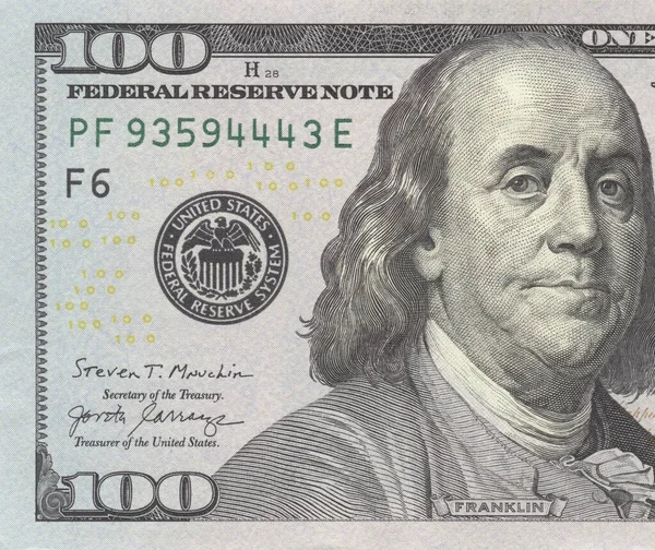 Beyaz Kağıdın Üzerinde Yüz Dolarlık Makro Bir Fotoğraf — Stok fotoğraf