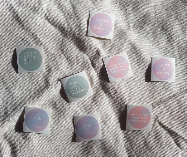 Bir sürü farklı düğme.