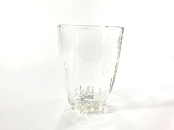 Leere Glasschale Isoliert Auf Weißem Hintergrund — Stockfoto