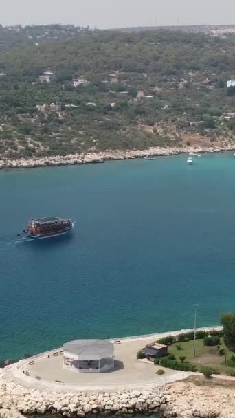 Boat Enters Bay Coast Turkey Bay Marina Bay Drone View — Stock Video