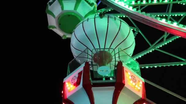 Ferris Wheel Éjjel Mersin Törökország Kiváló Minőségű Felvételek — Stock videók
