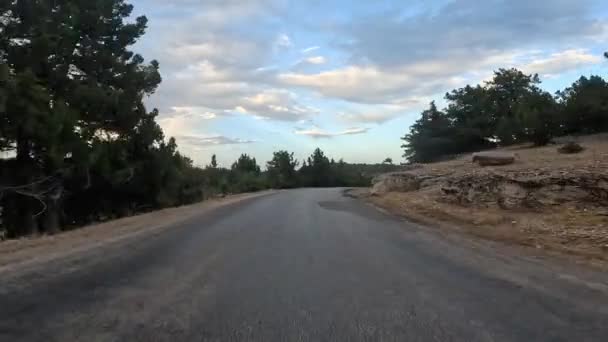 沿着土耳其沙滩上的山路和蛇形山路开车旅行夏天旅行 蓝天Gopro 高质量的4K镜头 — 图库视频影像