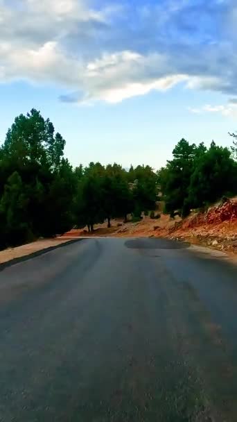 Viagem Carro Pelas Estradas Montanha Serpentinas Turquia Viagens Verão Curvas — Vídeo de Stock