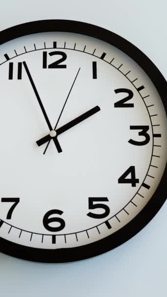Primer Plano Del Reloj Blanco Cara Reloj Pared Blanco Las — Vídeos de Stock