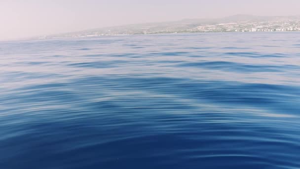 Αφηρημένη Εναέρια Θάλασσα Καλοκαίρι Θάλασσα Ηλιοβασίλεμα Φύση Φόντο Μικρά Κύματα — Αρχείο Βίντεο