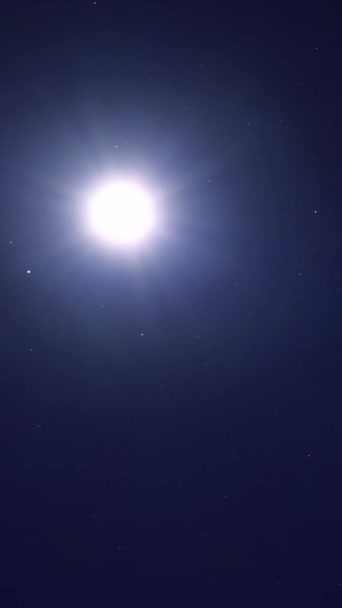 Időeltolódás Holdakat Örökíti Meg Csillagokkal Teli Égbolton Keresztül Hold Csillagok — Stock videók