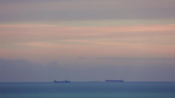 Wybrzeże Morza Śródziemnego Mersin Turcja Zachodzie Słońca Zakotwiczonymi Statkami Towarowymi — Wideo stockowe