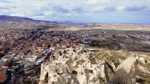 Drónfelvételek Felfedik Uchisar Kastélyok Ősi Csábítását Cappadociában Törökország Tanú Uchisars — Stock videók