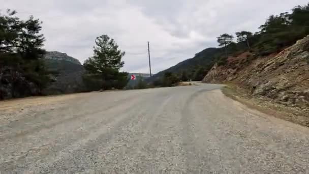 Experiencia Viaje Por Carretera Través Sinuoso Camino Montaña Turquía Vista — Vídeo de stock