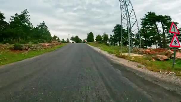 Video Orang Pertama Mengemudi Jalan Pegunungan Serpentine Footage Menangkap Mengemudi — Stok Video
