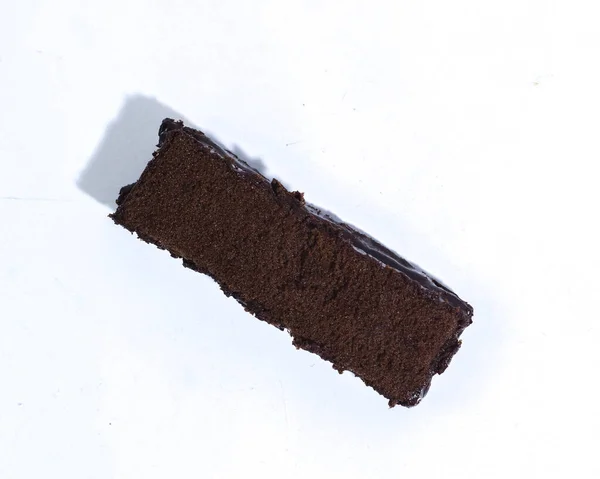 Vynikající Čokoládová Houba Čokoládovou Polevou Bílou Vanilkovou Náplní Fotografii Úhlu — Stock fotografie
