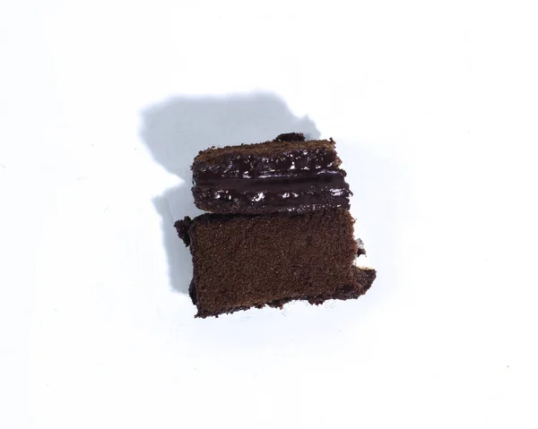 Deliciosa Esponja Camada Chocolate Com Cobertura Chocolate Enchimento Baunilha Branca — Fotografia de Stock