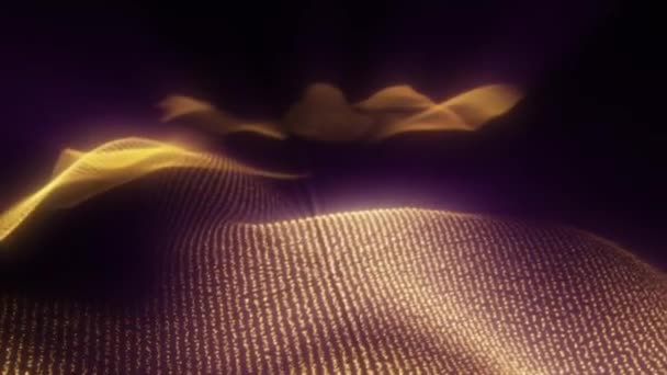 黄色と金色の砂と夜の砂漠の砂丘 スローモーションで金色の輝きを放つ 本物の黄金の粒子が黒い背景に風の中を飛んでいます 概要波光粒子の背景 — ストック動画