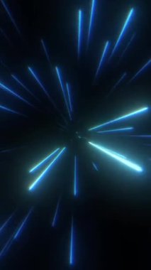 Her yöne yayılan büyüleyici mavi ışık demetlerini deneyin, dinamik ve dalgın bir ortam yaratın..